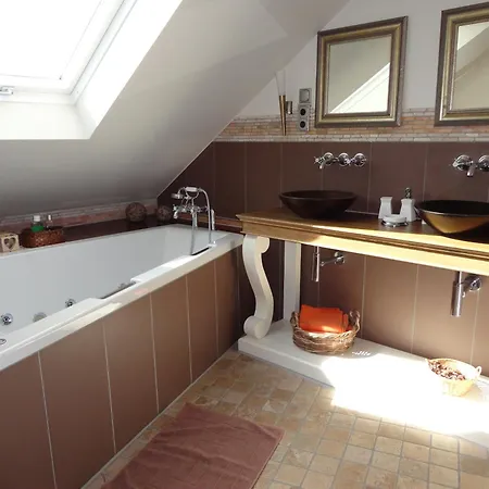 Schwarzwaldbahnhof 3*