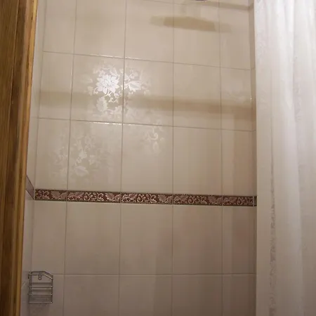 Schwarzwaldbahnhof 3* لوفنغن