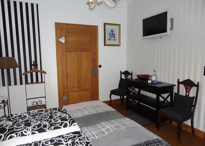 Schwarzwaldbahnhof 3*